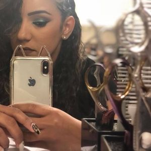 Meet your Posher, Joanna